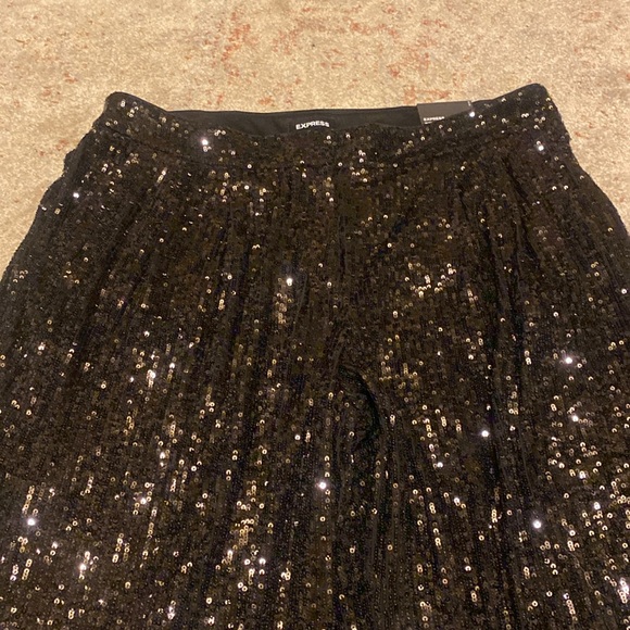Express Black Sequin Crop Pleated High Waisted Trouser Size L NWT- Party Wear - Picture 6 of 13